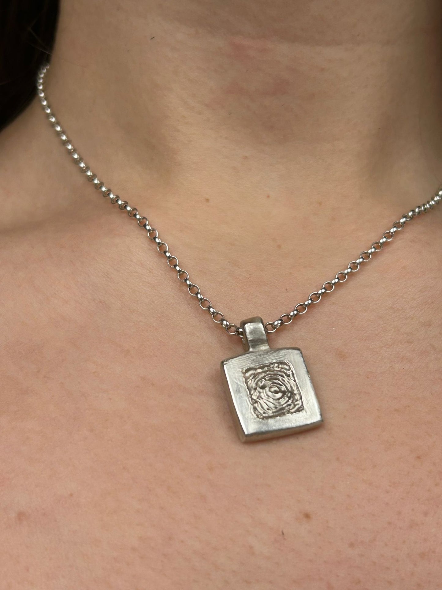 the square swirl necklace