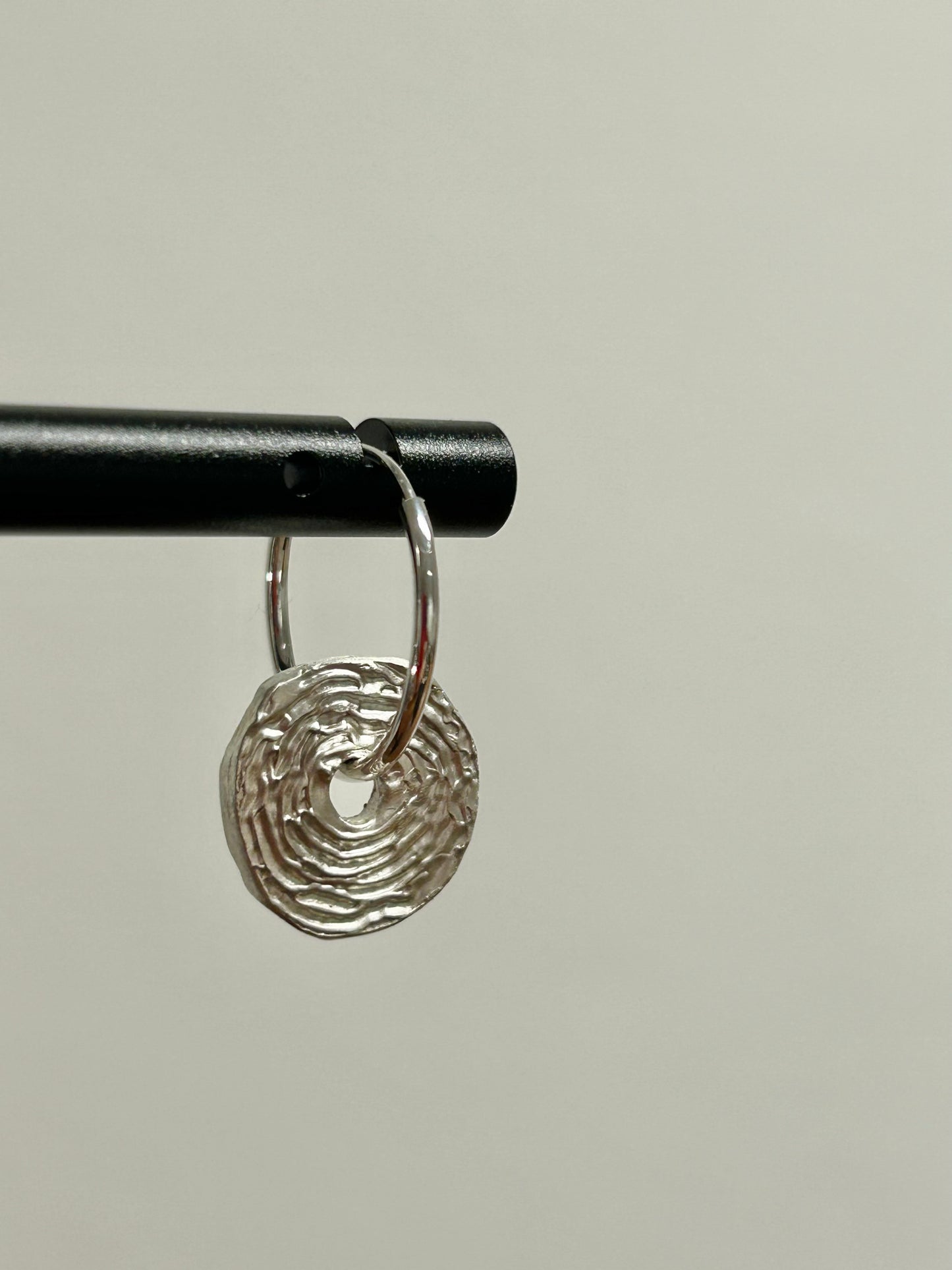 the sketched swirl earrings