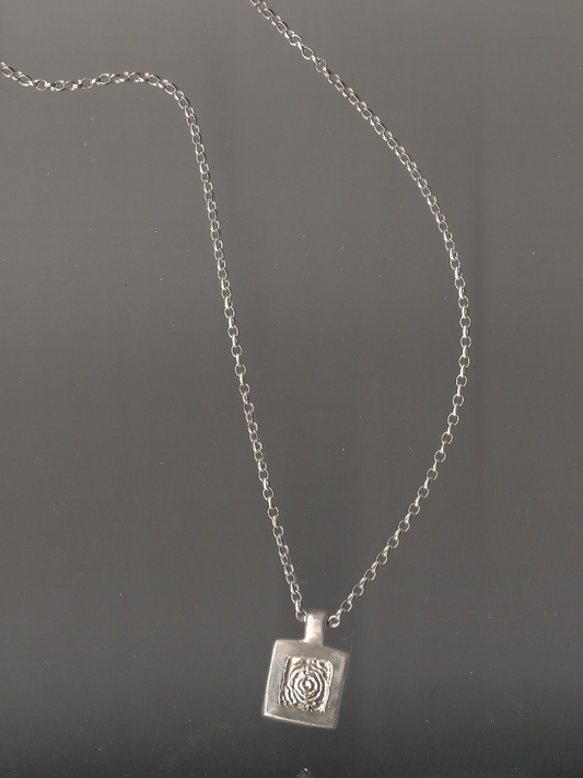 the square swirl necklace